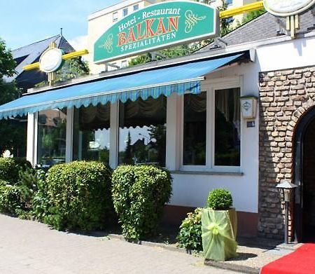 Hotel Restaurant Balkan Трир Экстерьер фото