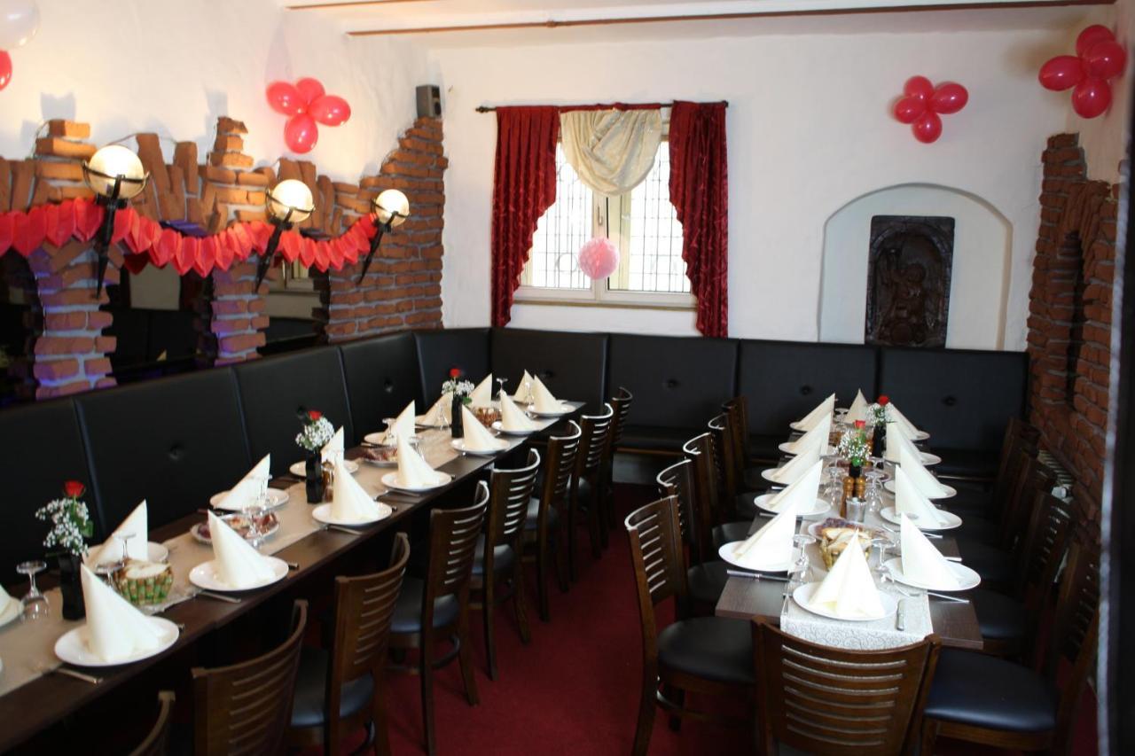 Hotel Restaurant Balkan Трир Экстерьер фото